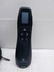 Logitech R800 Lcd Laser Presentation Remote   Logitech R400 Presentation Remote