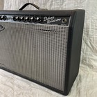 Fender  65 Deluxe Reverb 22-watt 1x12  Tube