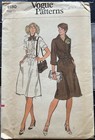 Vogue Sewing Patterns-u Pick-new uncut factory Folded  9 Are Designer Patterns
