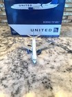 1 400 Gemini Jets United Boeing 737-800 N37267 Gjual1803 1 400  read Desc     
