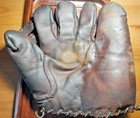 Vintage  bill Nicholson  1940 s Dubow Model 348 Split Finger Fielders Glove Mitt