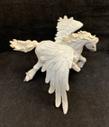 Safari Ltd 2007 - Mythical Realms Pegasus Broken Leg