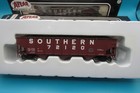 Ho Scale Atlas  3 aar 70-ton 3bay Open Hopper  A4455