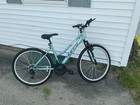Trek 820 26in Mountain Bike 21-speed Front Suspension V-brake Teal black
