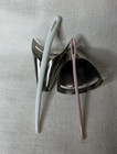 Vtg 2 Steel Fabric Folders Rollers Rug Braiding Tools    2 Plastic Needles
