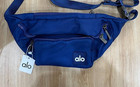 Alo Yoga Explorer Belt Bag Navy     Crossbody Fanny Pack Waist Bag New With Tags