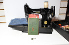 Vintage 1947  Singer Featherweight Model 221-1   Ah Series With Hard Shell Case