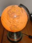 8  Fucashun Lighted Globe Lamp 