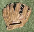 Vintage 1960 s Wilson Ball Hawk Six Baseball Glove  6 Finger  Trap-eze Style
