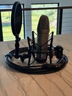 Rode Nt1-a Condenser Microphone With Sm6 Shockmount  Pop Filter   Cable