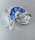 Kramer Ny Vntg 1950s Blue Keystone Clear Pave Rhinestone Rhodium Plated Brooch