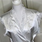 Luxury White Satin Silky Robe Sz M Short Kimono Loungewear Bridal Wedding Gift