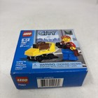 New Lego City Set 7567 Traveler Minifigure W minifig Camera   Satchel Suit Cases