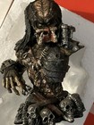Palisades Predator 2 Elder Mini Bust 4 
