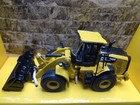 Caterpillar Cat Wheel Loader - 1 64 Scale Construction