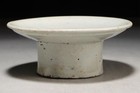 Korean Joseon Dynasty Footed Plate   W 15 8    H 6 7 cm 