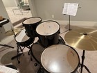 Ashthorpe Black Acoustic Drum Kit Set W  Bass  Snare  Toms   Crash Cymbal