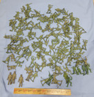 Mixed Older Lot 130 Vintage Army Men Battle War Soldiers Tim Mee Toys