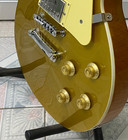 Solid Mahogany Body Chrome Hardware Electric Guitar 2010 Traditional Gold Top