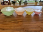 Tupperware 8-piece Vintage Bowl Set