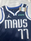 Nike Swingman Dallas Mavericks Luka Doncic  77 2022-24 Statement Edition Jersey