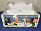 Vintage 1959 Looney Tunes Porky s Lunch Wagon Metal Lunch Box  no Thermos