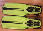 Aqualung Blades 2 Giant Scuba Diving Swim Fins Lime Green Or Yellow Italy