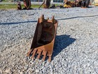 24  Case 580 Backhoe Bucket  45-38 Mm Pins