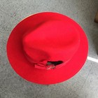 Men s 100  Wool Hat Fedora Trilby Mobster Red Color With  Feather Design