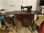 Antique Original Singer Sewing Machine 1913 Mod 66 With Treadle In Oak Cabinet 