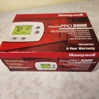 Honeywell Th5110d1022 Focuspro 5000 Non-programmable Thermostat O8