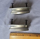 Pair Of Vintage Mid Century Modern Cabinet Or Drawer Pulls 