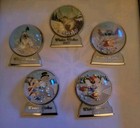 Disney Parks Winter Wishes 2017 Snow Globe 5 Pin Box Set Le 1000
