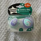 Tommee Tippee 2 Orthodontic Baby Infant Pacifier Binky With Holder 6-18 Months