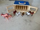 Breyer Play   Go Wooden Carry Case Horse Stable    5  Horses  2  Unicorns