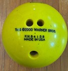 Yellow Brunswick 10 Lb Bowling Ball Tweety Bird 2000 Warner Bros   Kn84158
