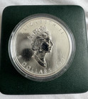 Canada 2001  1 Oz 99 99  Silver Maple Leaf Coloured Coin  rcm 