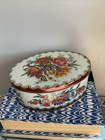 Vintage Tin Designed By Daher New York And Made In England  Floral Gold Design