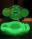 1920 s Cambridge Green Uranium Glass Vanity Compact And Lid With Silver Overlay