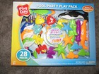 Play Day Pool Toy Dive Set  28 Pieces  New In Box