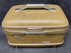 Vintage 60s American Tourister Train Case W Original Pieces   Working Lock