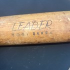 Vintage Hillerich Bradsby  Yogi Berra  33 5 Inch Leader Baseball Bat