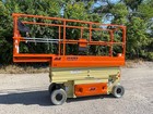 Jlg 2032es  Electric Scissor Lift 800lb Capacity Vertical Platform Manlift