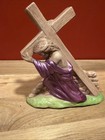 Jesus Carrying The Cross Figurine Religious Statue Sh9