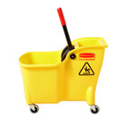 Rubbermaid 7 75-gallons Tandem Down Press Wringer Mop   Bucket 