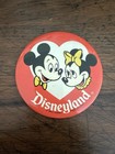 Vintage 1970 s Mickey And Minnie Mouse Walt Disney Disneyland Pin-back Button