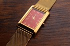 Seiko Slim Quartz Men Red Dial Gold Bracelet Vintage Watch