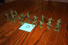 Marx Army Battleground 16-piece Lot Of Vintage American Soldiers Tank D - Mpc