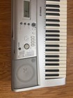 Yamaha Psr-e303 Portable Keyboard 61 Key Digital Piano