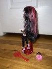 Monster High Draculaura Killer Style  Day At The Maul Doll